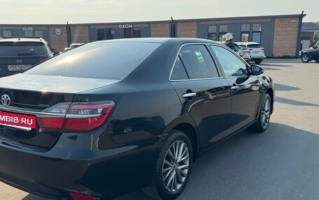 Toyota Camry, 2016 год, 1 900 000 рублей, 9 фотография