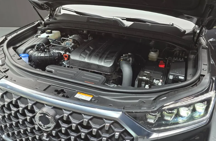 SsangYong Rexton III, 2017 год, 4 700 000 рублей, 4 фотография