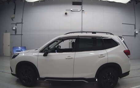 Subaru Forester, 2022 год, 2 550 000 рублей, 6 фотография