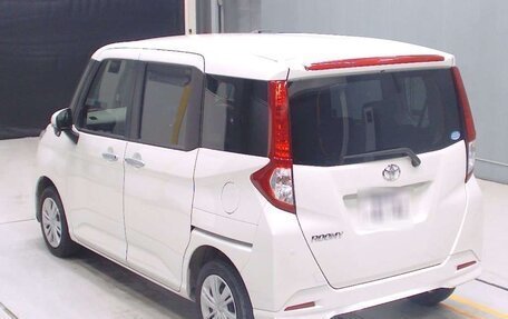 Toyota Roomy I, 2021 год, 1 080 000 рублей, 3 фотография