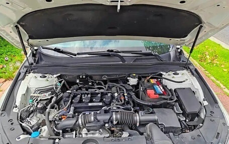 Honda Inspire, 2022 год, 1 800 000 рублей, 19 фотография
