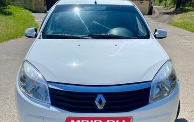Renault Sandero I, 2011 год, 700 000 рублей, 1 фотография
