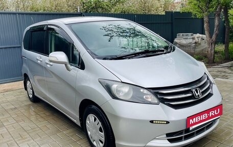 Honda Freed I, 2010 год, 1 190 000 рублей, 6 фотография