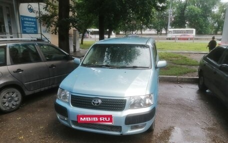 Toyota Succeed I рестайлинг, 2003 год, 300 000 рублей, 1 фотография