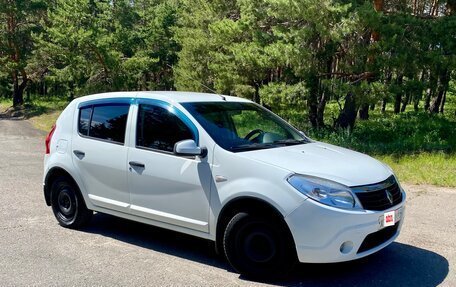 Renault Sandero I, 2011 год, 700 000 рублей, 6 фотография