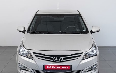 Hyundai Solaris II рестайлинг, 2015 год, 925 000 рублей, 3 фотография