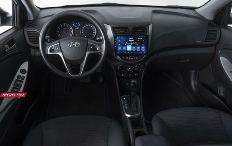Hyundai Solaris II рестайлинг, 2015 год, 1 134 000 рублей, 6 фотография