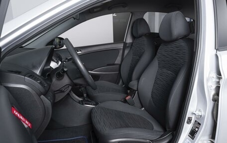Hyundai Solaris II рестайлинг, 2015 год, 1 134 000 рублей, 10 фотография
