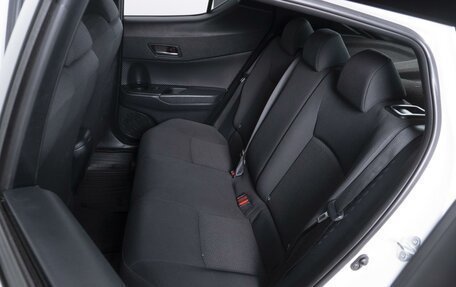 Toyota C-HR I рестайлинг, 2018 год, 2 294 000 рублей, 9 фотография
