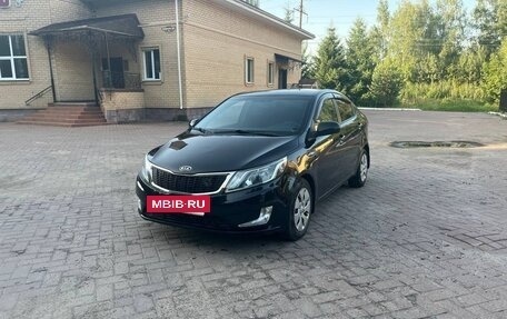 KIA Rio III рестайлинг, 2012 год, 900 000 рублей, 3 фотография