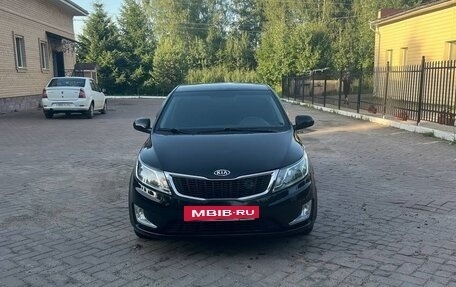 KIA Rio III рестайлинг, 2012 год, 900 000 рублей, 2 фотография