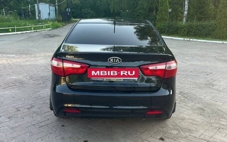 KIA Rio III рестайлинг, 2012 год, 900 000 рублей, 10 фотография
