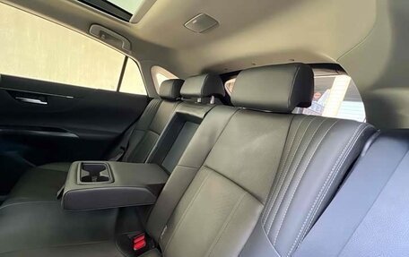 Toyota Harrier, 2022 год, 3 050 000 рублей, 12 фотография