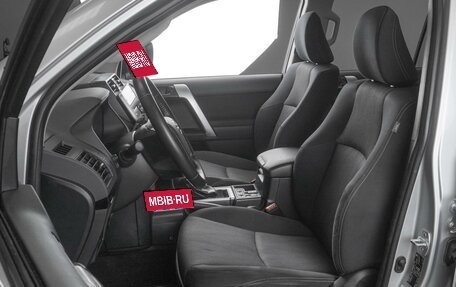 Toyota Land Cruiser Prado 150 рестайлинг 2, 2020 год, 5 599 000 рублей, 10 фотография