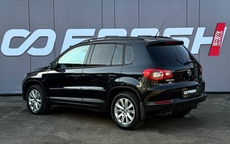 Volkswagen Tiguan I, 2010 год, 999 000 рублей, 2 фотография
