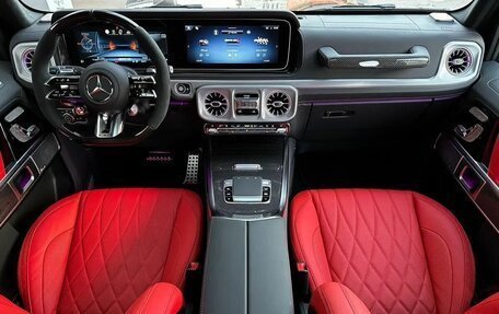 Mercedes-Benz G-Класс AMG, 2024 год, 30 900 000 рублей, 14 фотография