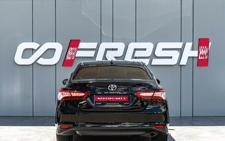 Toyota Camry, 2018 год, 2 620 000 рублей, 4 фотография