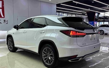 Lexus RX IV рестайлинг, 2021 год, 3 450 000 рублей, 15 фотография
