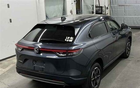 Honda Vezel, 2022 год, 1 853 400 рублей, 3 фотография