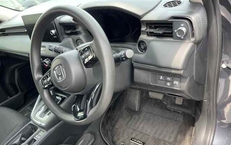 Honda Vezel, 2022 год, 1 853 400 рублей, 5 фотография