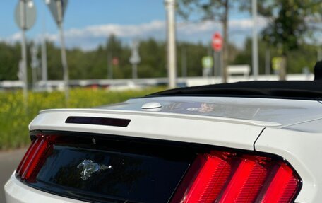Ford Mustang VI рестайлинг, 2016 год, 3 050 000 рублей, 6 фотография