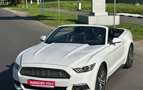 Ford Mustang VI рестайлинг, 2016 год, 3 050 000 рублей, 7 фотография