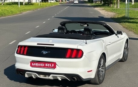 Ford Mustang VI рестайлинг, 2016 год, 3 050 000 рублей, 4 фотография