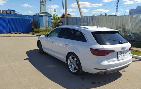 Audi A4, 2018 год, 2 330 000 рублей, 4 фотография