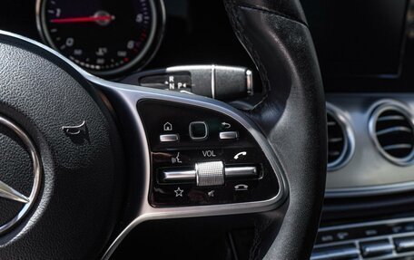 Mercedes-Benz E-Класс, 2019 год, 2 430 000 рублей, 17 фотография