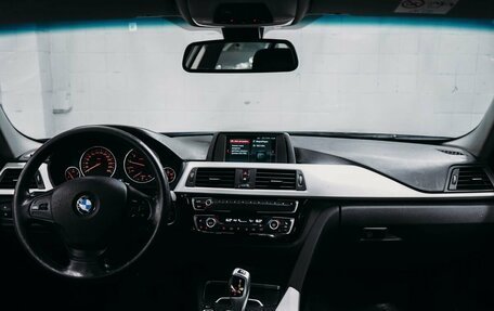 BMW 3 серия, 2018 год, 1 157 100 рублей, 10 фотография