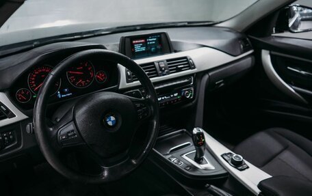 BMW 3 серия, 2018 год, 1 157 100 рублей, 8 фотография