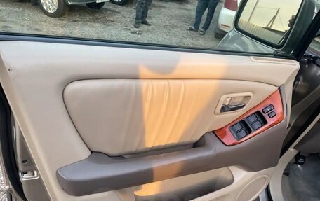 Lexus RX IV рестайлинг, 2001 год, 1 000 000 рублей, 14 фотография