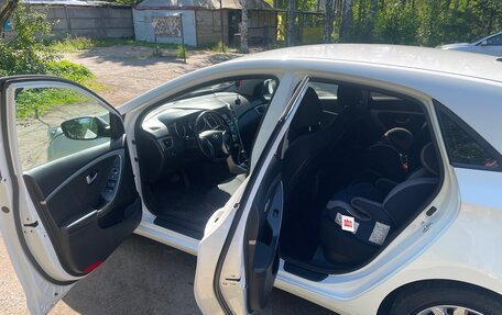 Hyundai i30 II рестайлинг, 2013 год, 1 000 000 рублей, 5 фотография