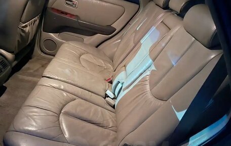 Lexus RX IV рестайлинг, 2001 год, 1 000 000 рублей, 19 фотография