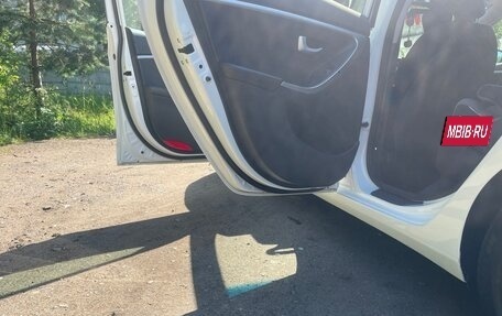 Hyundai i30 II рестайлинг, 2013 год, 1 000 000 рублей, 8 фотография