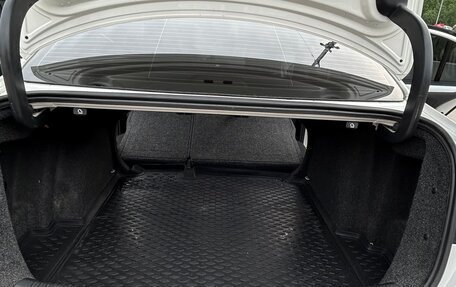 Volkswagen Jetta VI, 2012 год, 999 999 рублей, 9 фотография