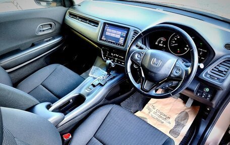 Honda Vezel, 2016 год, 1 875 000 рублей, 17 фотография