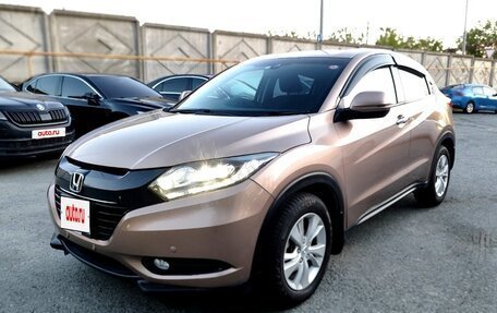 Honda Vezel, 2016 год, 1 875 000 рублей, 8 фотография