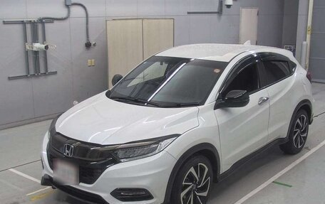 Honda Vezel, 2021 год, 1 743 800 рублей, 2 фотография