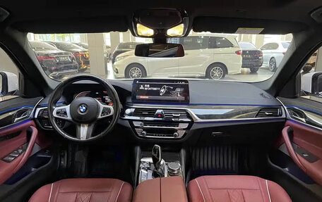 BMW 5 серия, 2021 год, 3 310 000 рублей, 5 фотография
