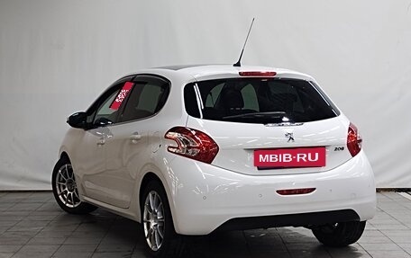 Peugeot 208 II, 2013 год, 670 000 рублей, 4 фотография