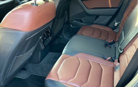 Volkswagen Touareg III, 2019 год, 5 300 000 рублей, 19 фотография