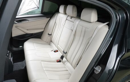 BMW 5 серия, 2017 год, 3 415 000 рублей, 9 фотография