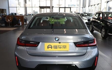 BMW 3 серия, 2025 год, 4 500 000 рублей, 6 фотография