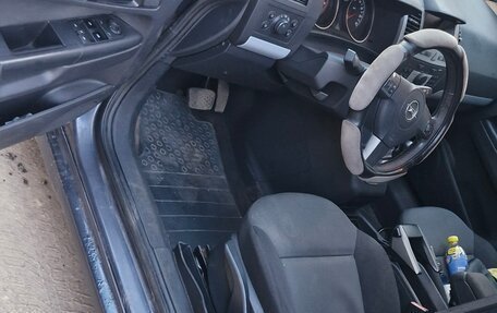 Opel Zafira B, 2007 год, 305 000 рублей, 4 фотография