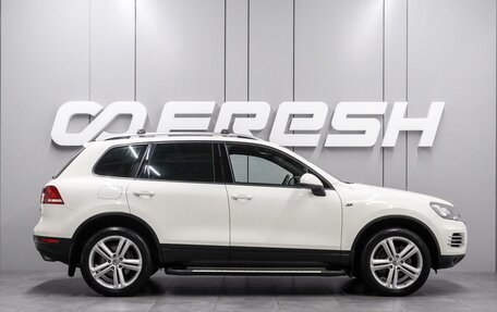 Volkswagen Touareg III, 2011 год, 2 084 000 рублей, 5 фотография