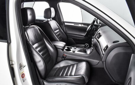 Volkswagen Touareg III, 2011 год, 2 084 000 рублей, 8 фотография