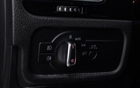 Volkswagen Touareg III, 2011 год, 2 084 000 рублей, 17 фотография