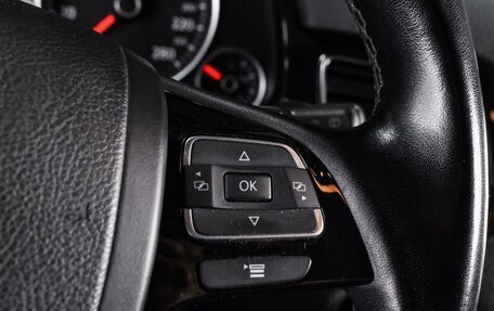 Volkswagen Touareg III, 2011 год, 2 084 000 рублей, 19 фотография