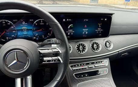 Mercedes-Benz CLS, 2021 год, 6 800 000 рублей, 14 фотография